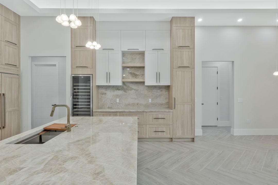 2826 SW 37th Terrace, Cape Coral, FL 33914