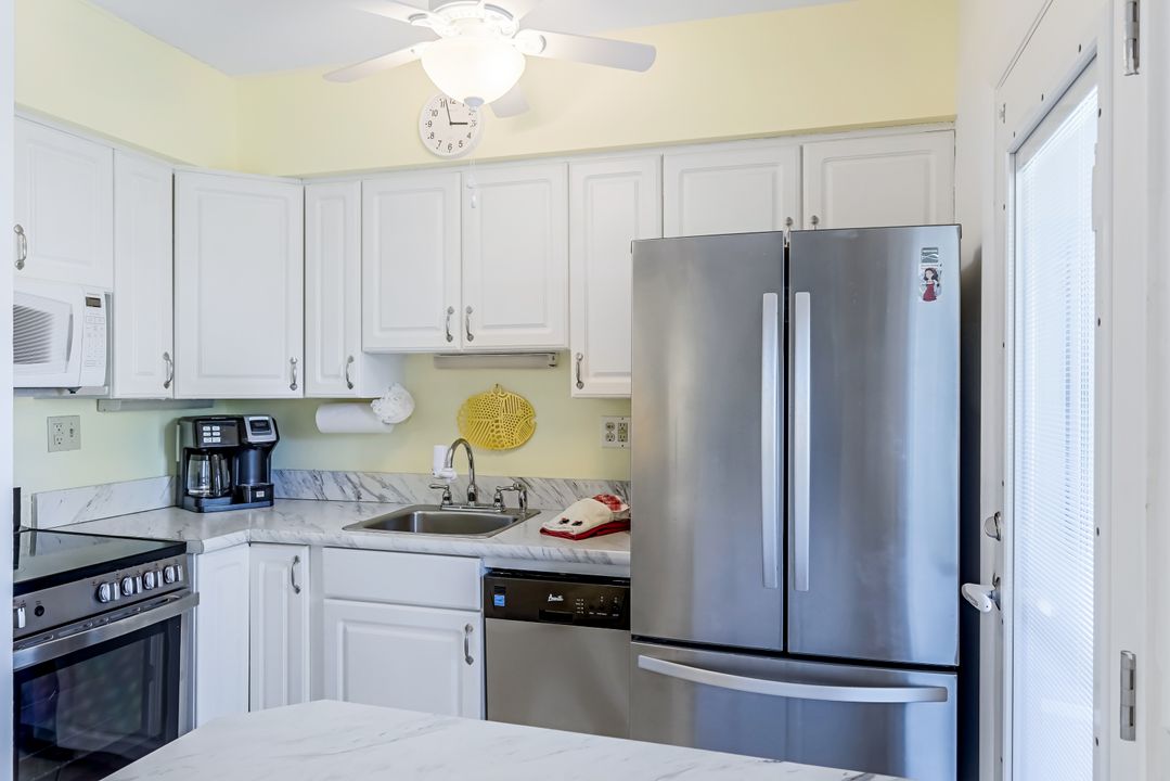 240 N Collier Blvd #E1, Marco Island, FL 34145