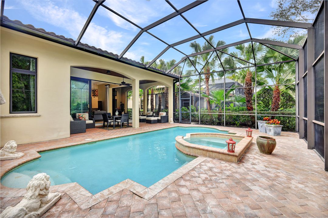 16830 Cabreo Dr, Naples, FL 34110