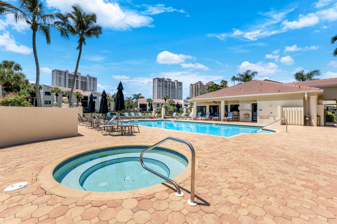 6510 Valen Way #205, Naples, FL 34108
