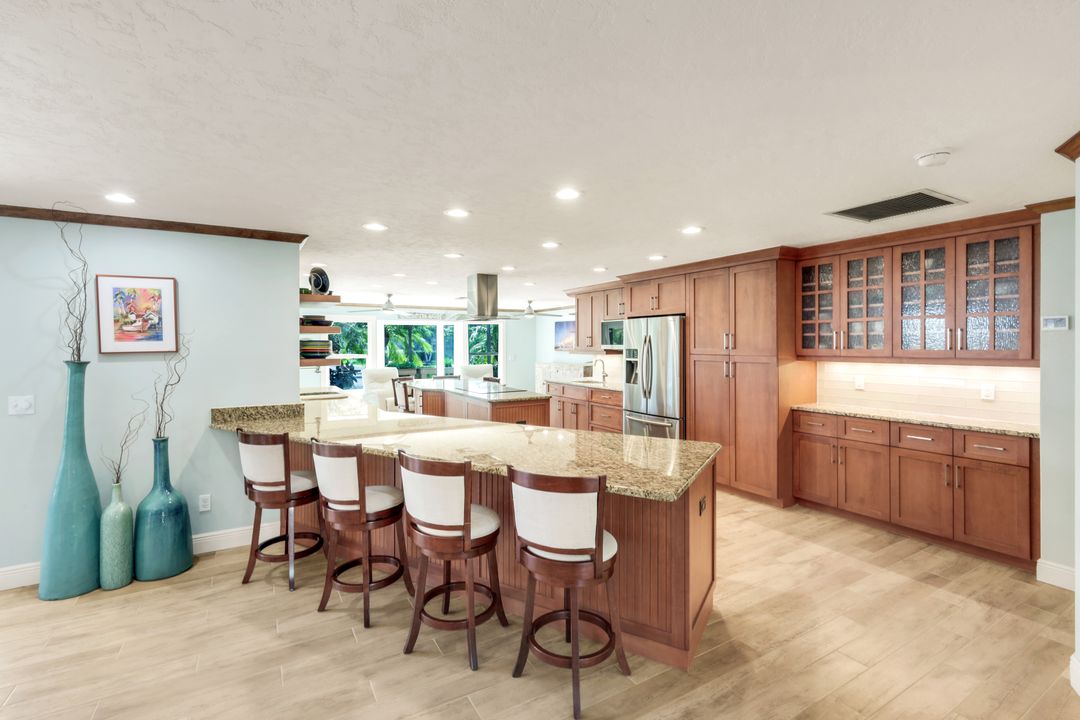 248 Polynesia Ct, Marco Island, FL 34145