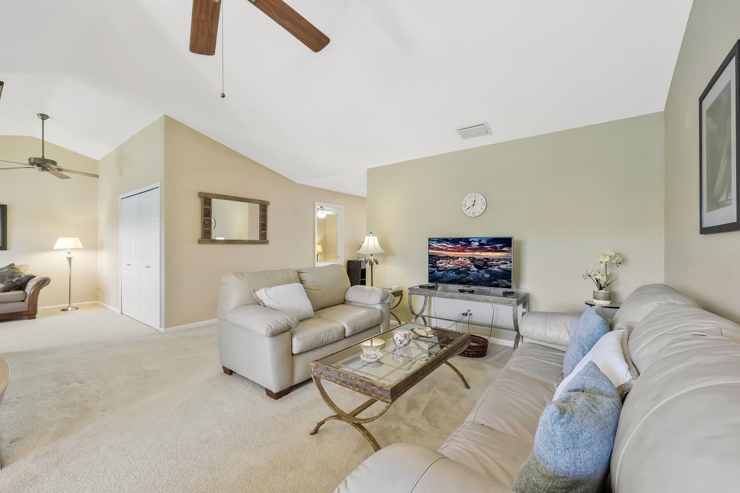 8445 Charter Club Cir #11, Fort Myers, FL 33919