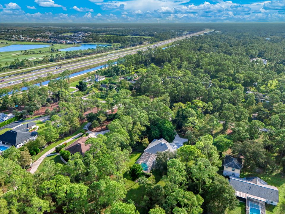 661 27th St NW, Naples, FL 34120