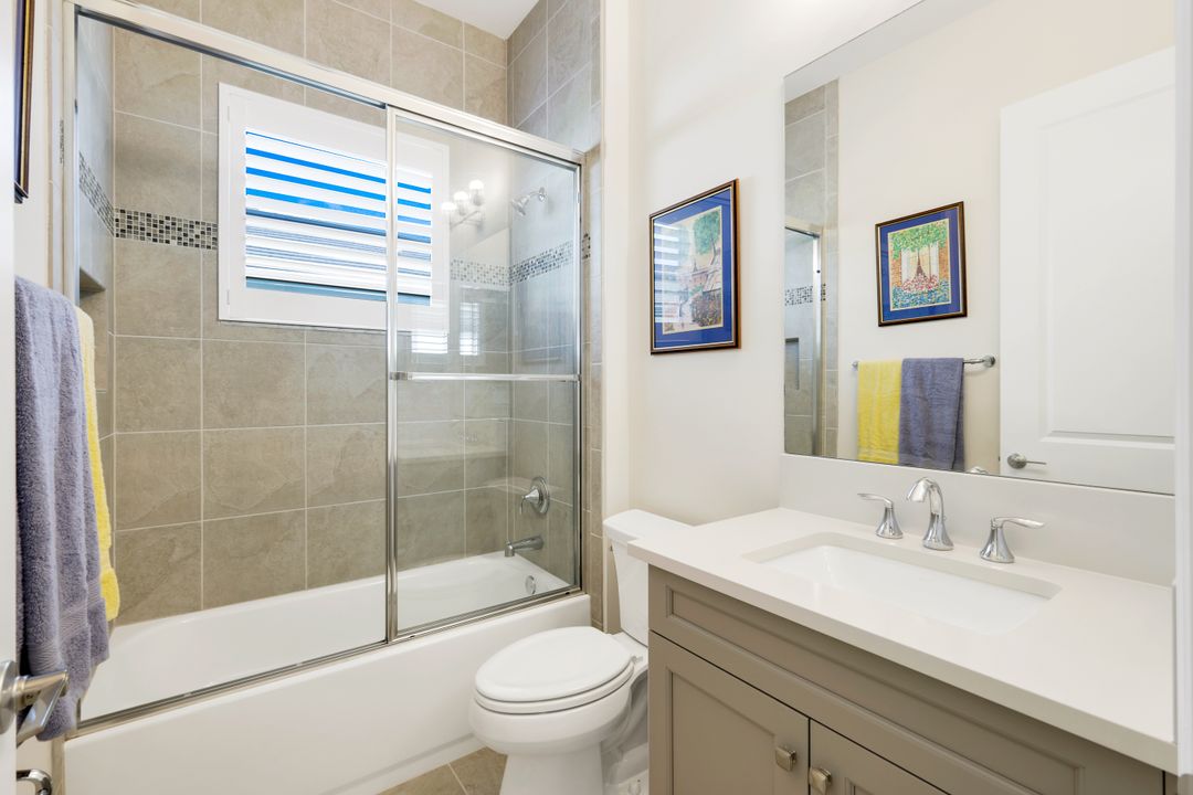 12078 Mimosa St, Naples, FL 34120