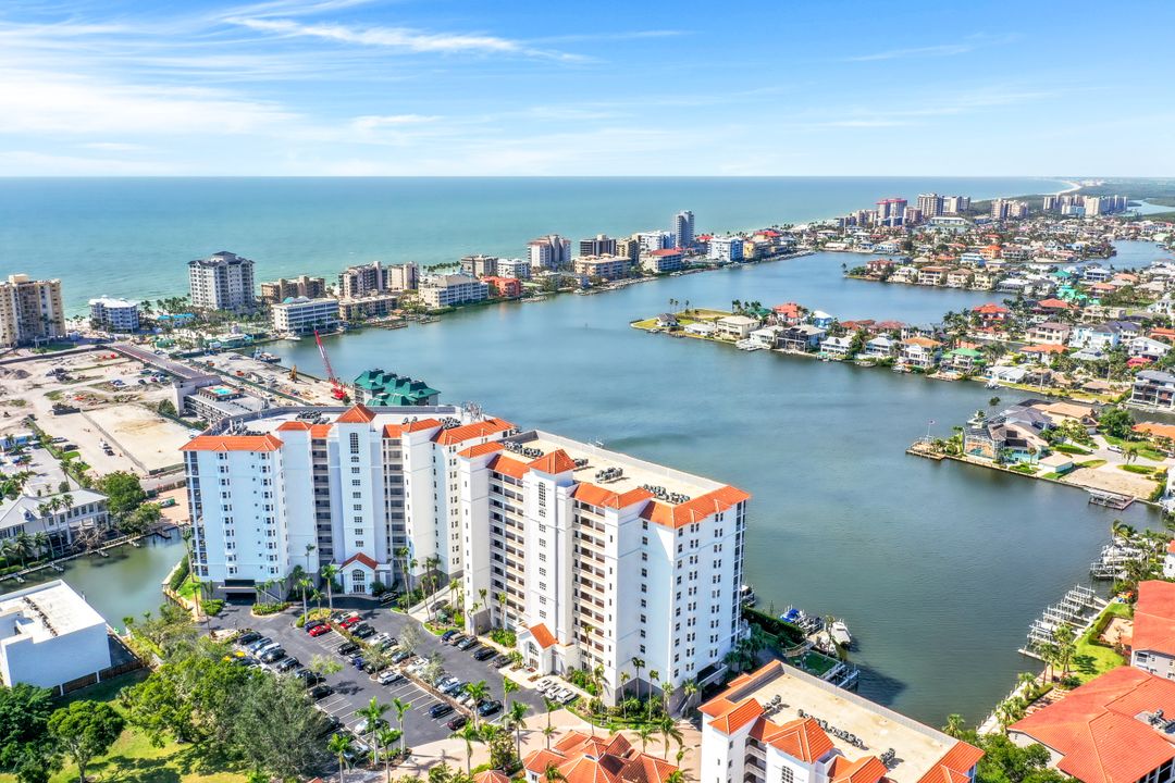 410 Flagship Dr #504, Naples, FL 34108