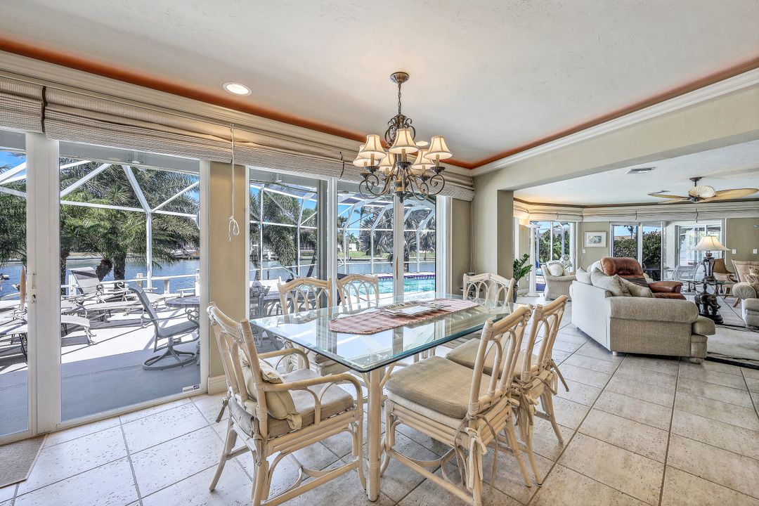 1894 Woodbine Ct, Marco Island, FL 34145