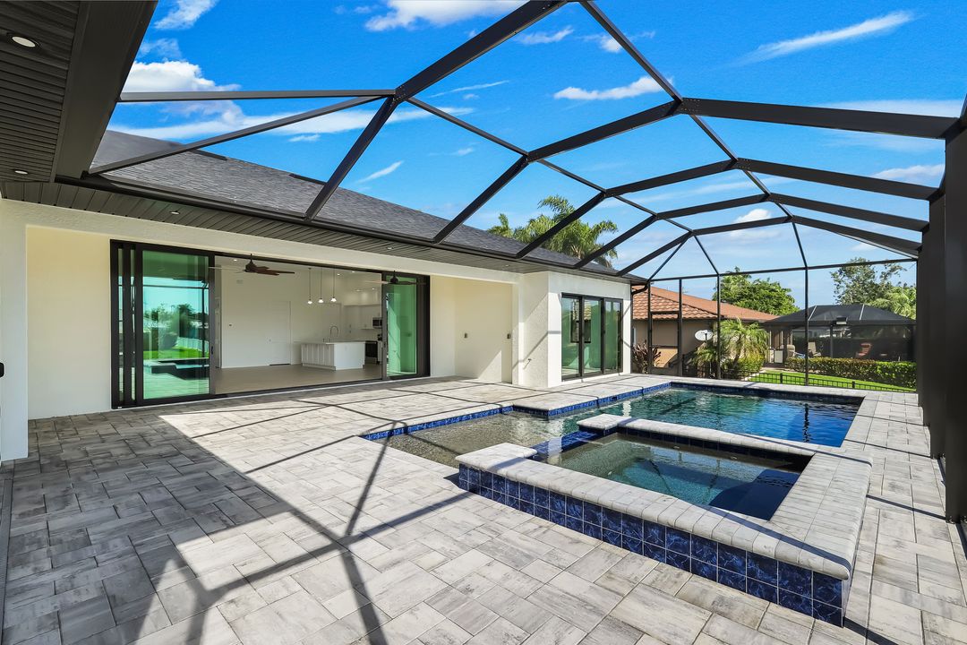 4817 Pelican Blvd, Cape Coral, FL 33914