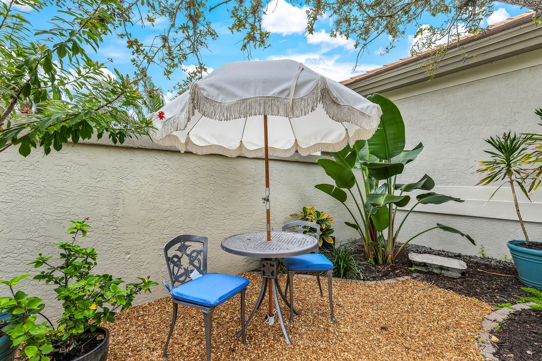 27171 Enclave Dr, Bonita Springs, FL 34134