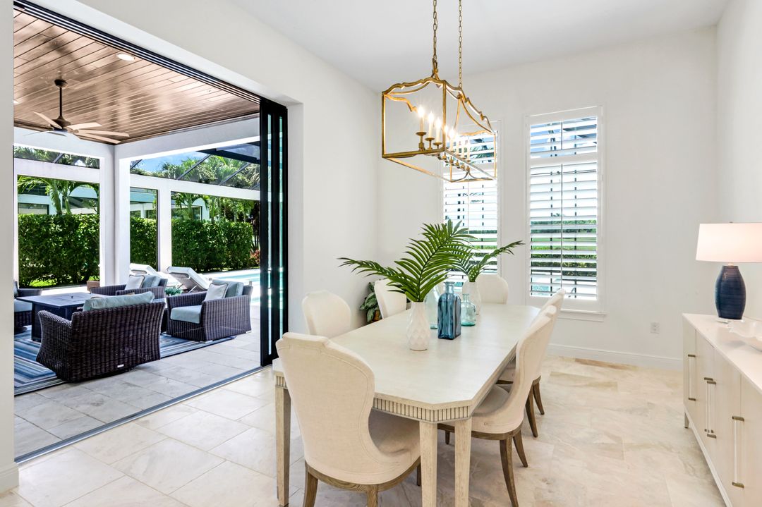 3233 Tavolara Ln, Naples, FL 34114