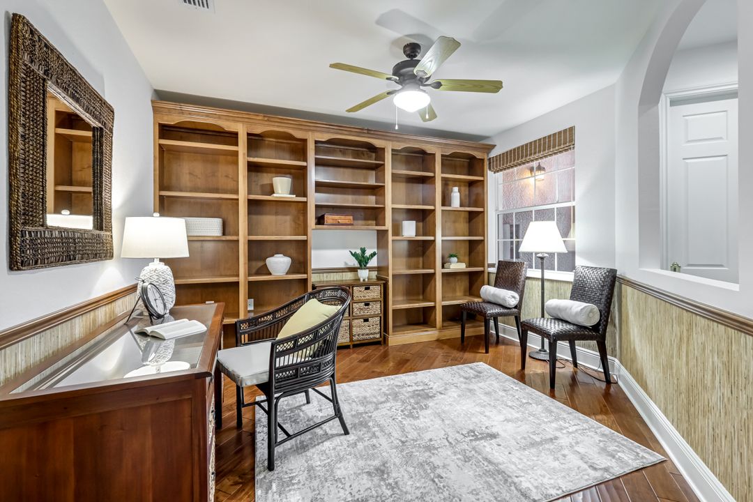 3164 Serena Ln #101, Naples, FL 34114
