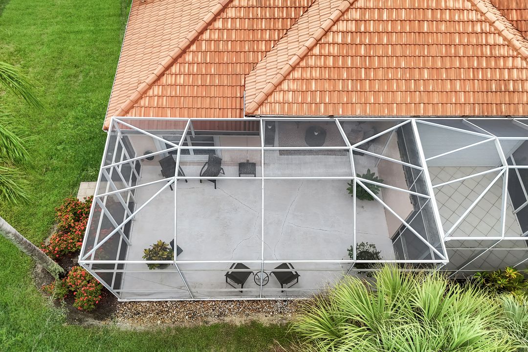 5867 Northridge Dr, Naples, FL 34110