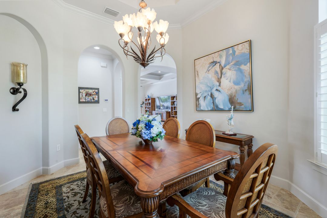 9380 Slate Ct, Naples, FL 34120
