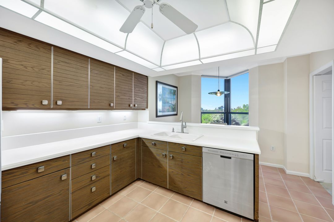6001 Pelican Bay Blvd #202, Naples, FL 34108