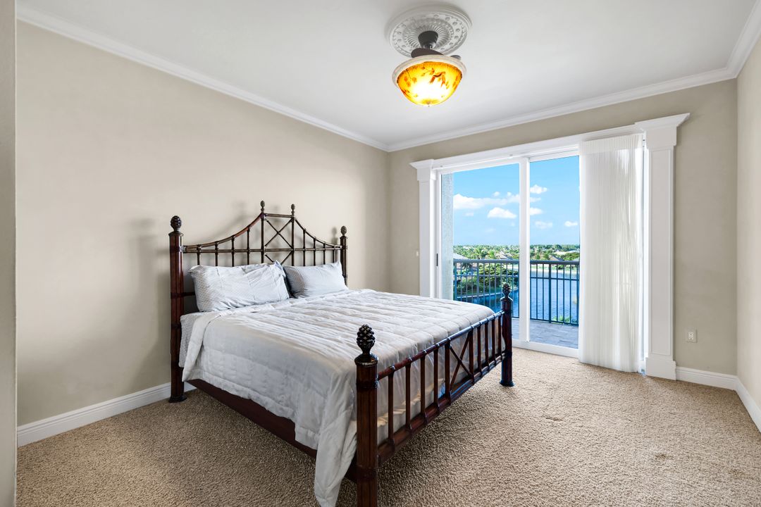 6021 Silver King Blvd #306, Cape Coral, FL 33914