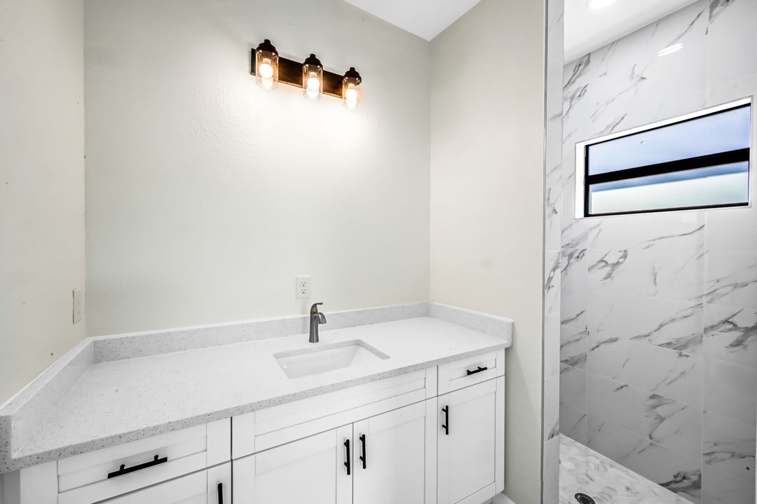 1235 Hillcrest St E, Lehigh Acres, FL 33974