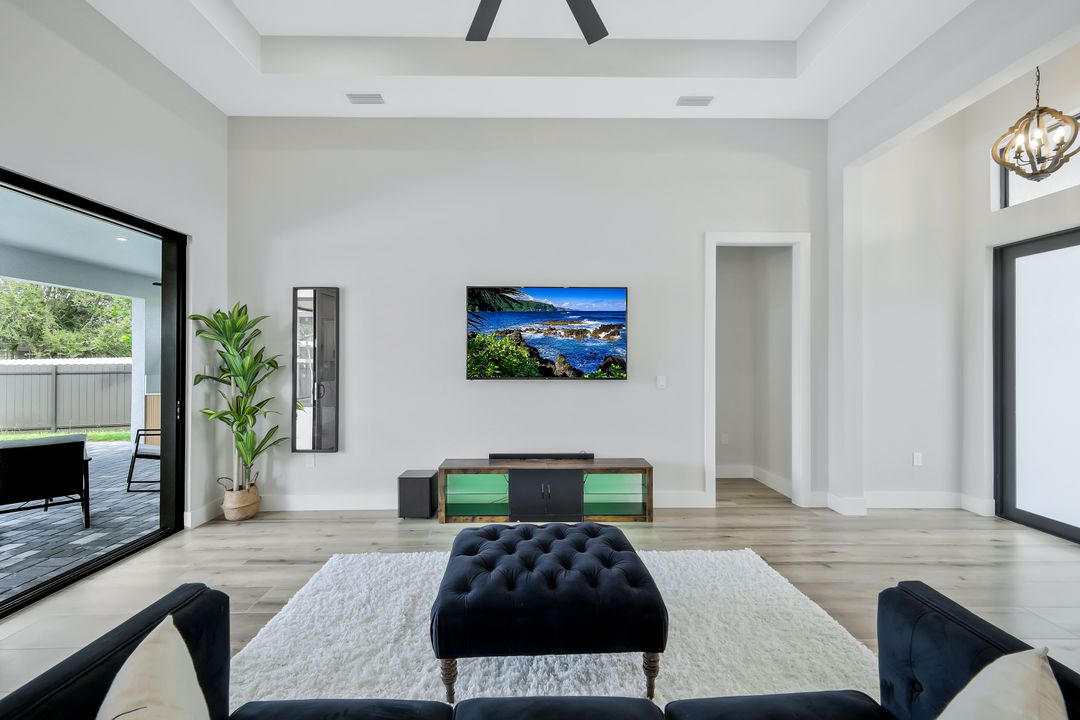 224 NW 14th Pl, Cape Coral, FL 33993