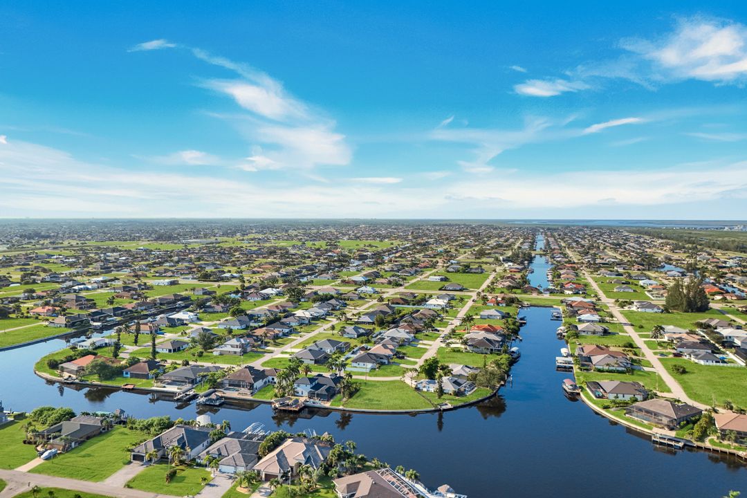 3713 NW 14th St, Cape Coral, FL 33993