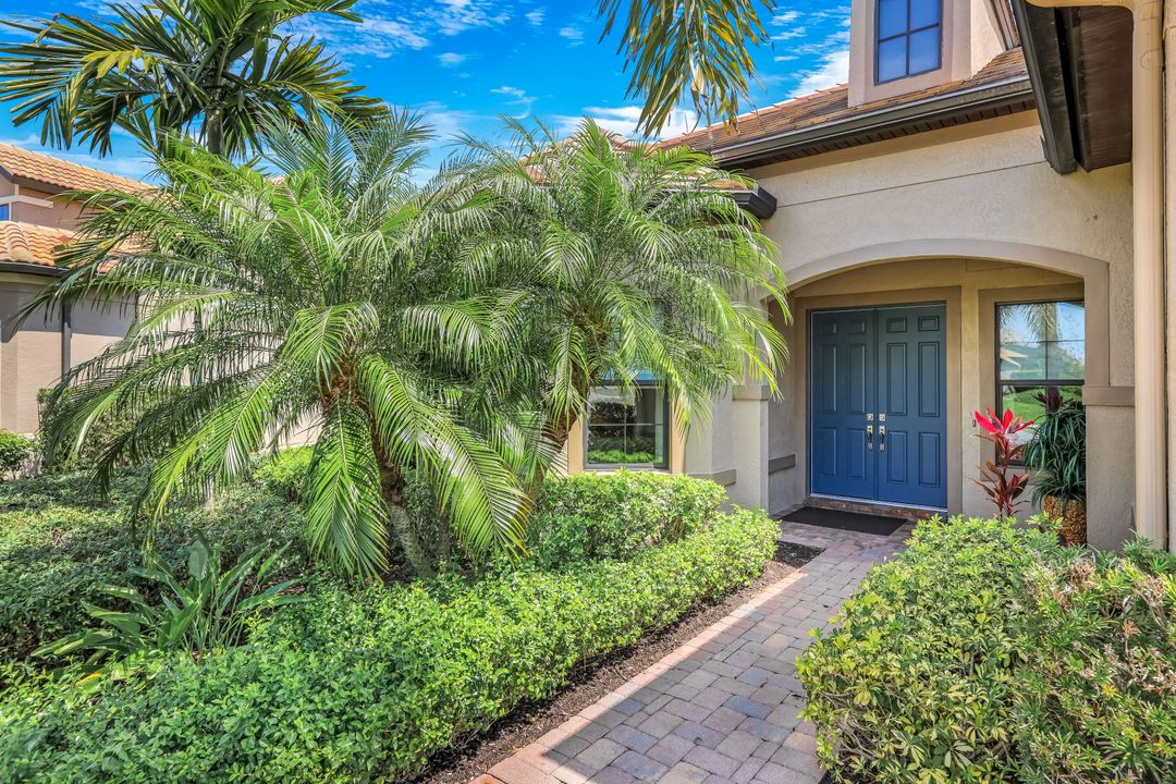 14441 Pine Hollow Drive, Estero, FL 33928