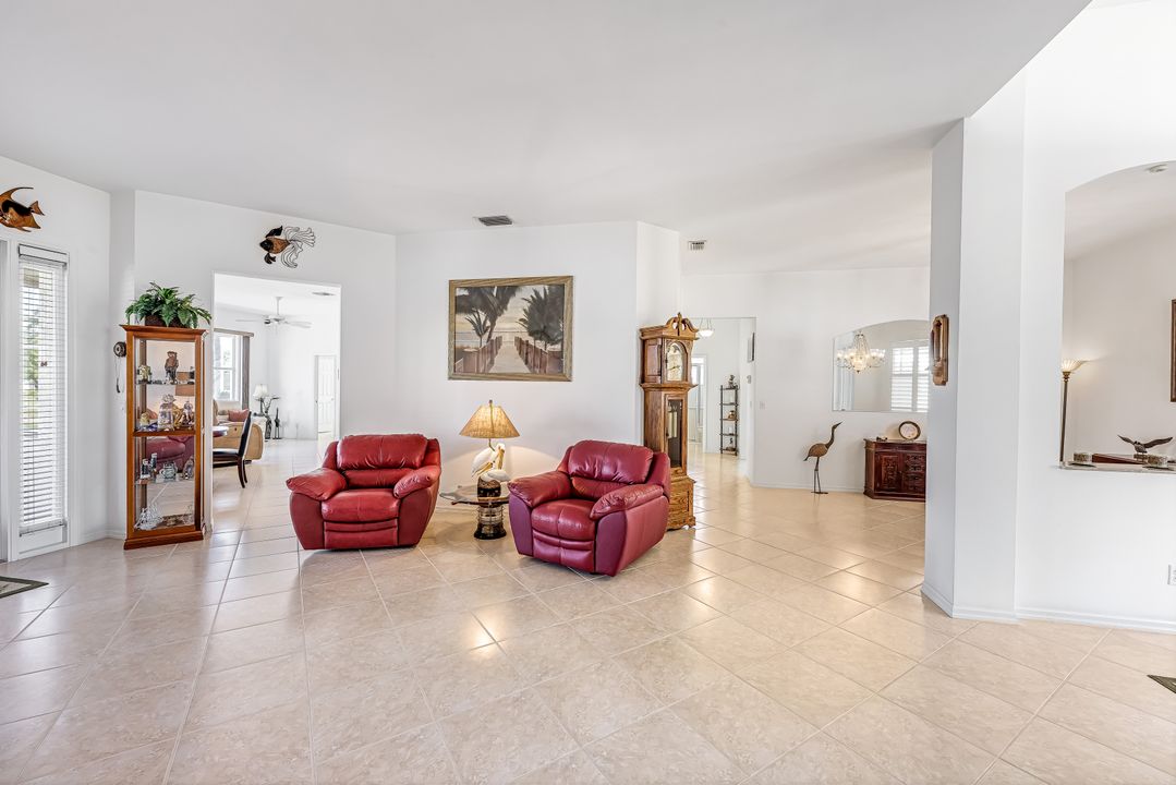 598 Grand Rapids Blvd, Naples, FL 34120