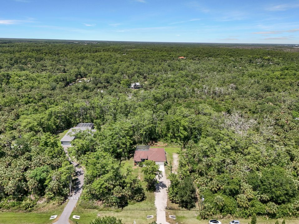 575 12th Ave NW, Naples, FL 34120