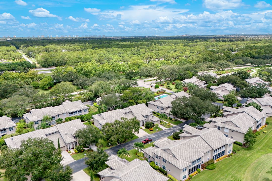 242 Via Perignon, Naples, FL 34119