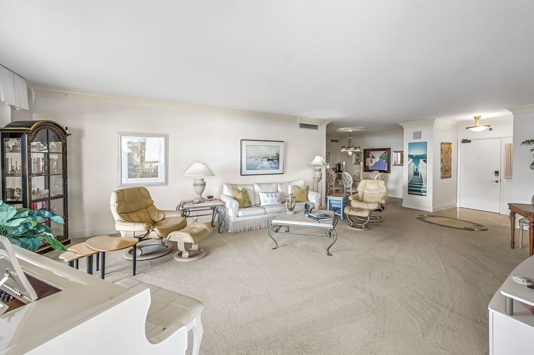 174 S Collier Blvd #304, Marco Island, FL 34145