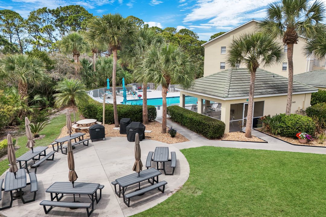 15495 Cedarwood Ln #204, Naples, FL 34110