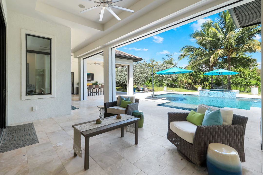 5861 Napa Woods Way, Naples, FL 34116