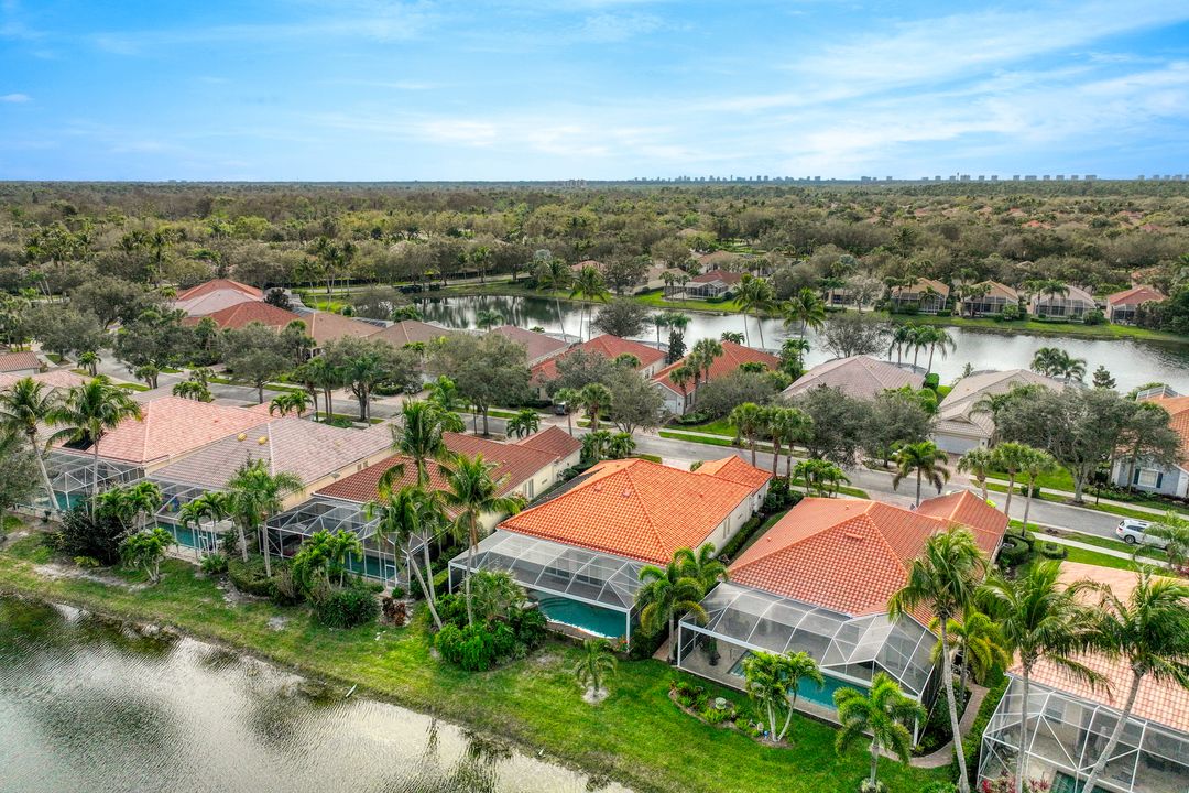 2885 Hatteras Way, Naples, FL 34119