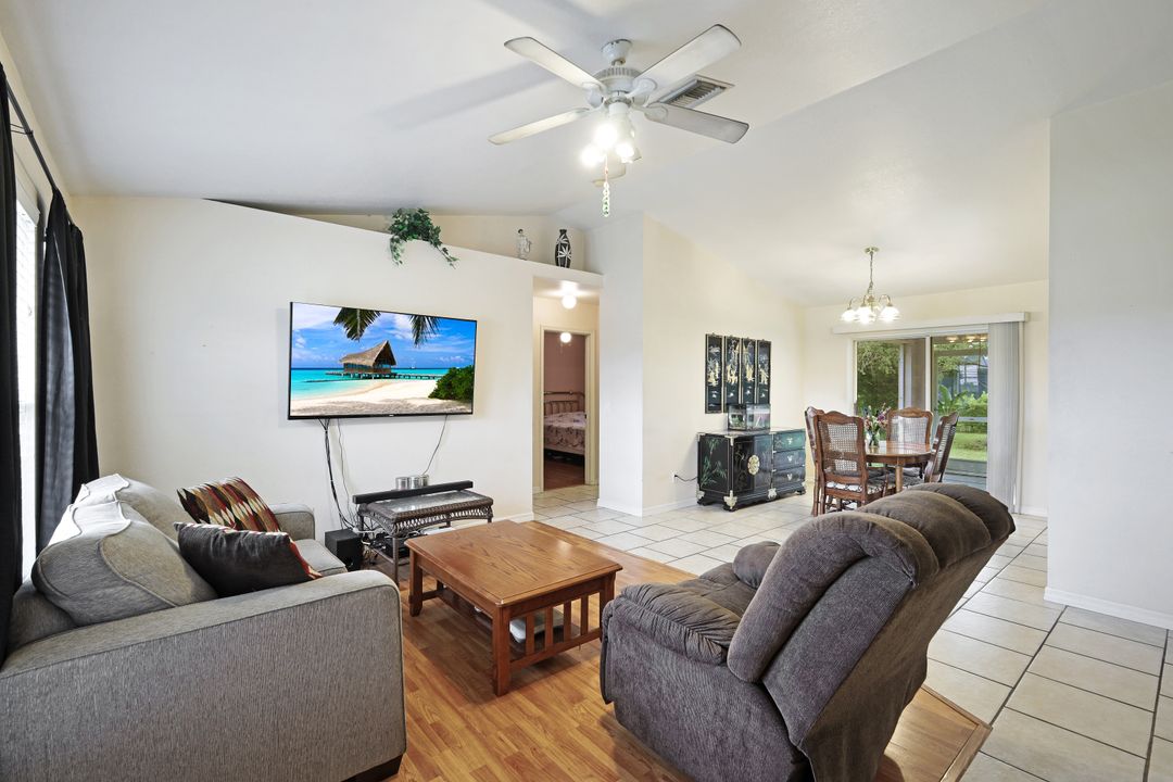 1332 SW 1st Ave, Cape Coral, FL 33991