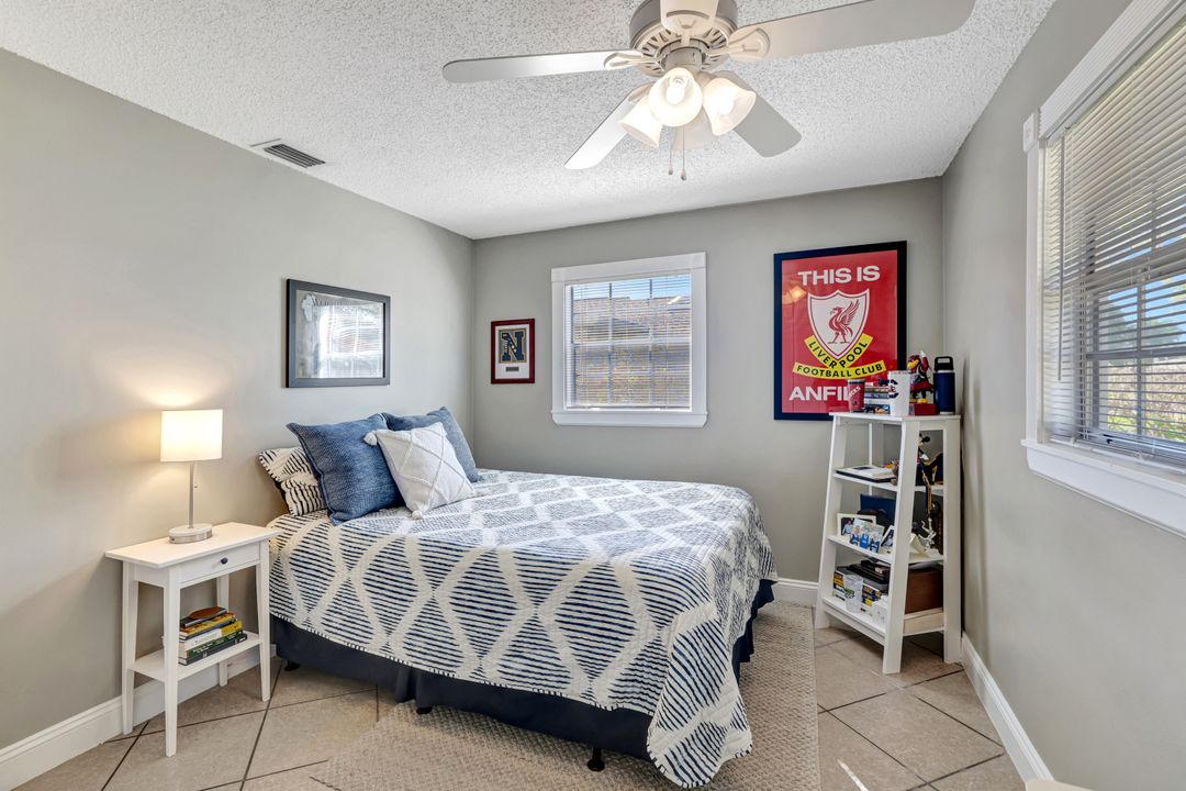 2840 14th St N, Naples, FL 34103