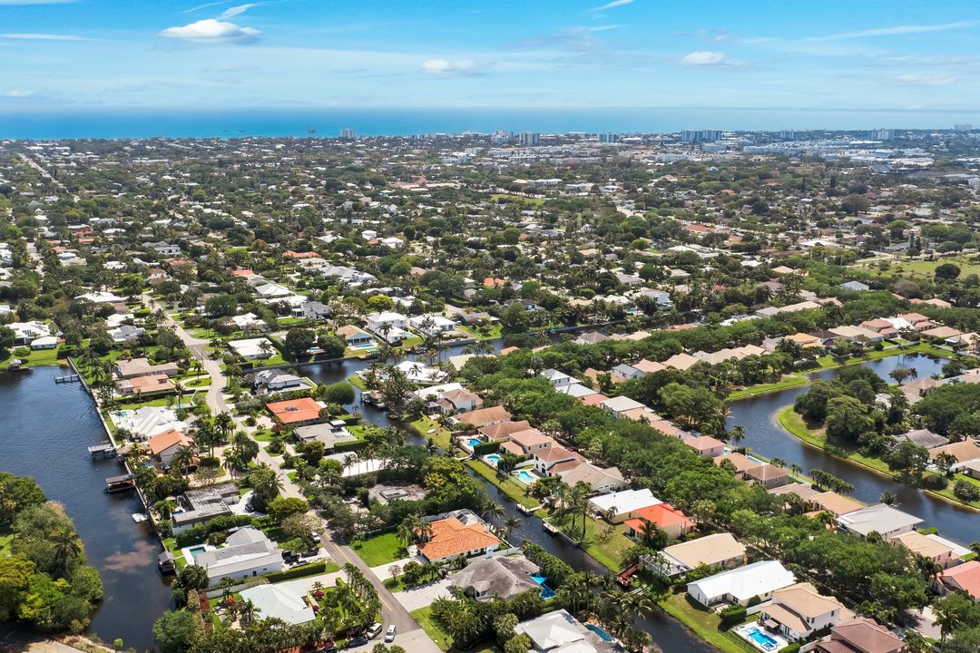 1002 Lake Shore Dr, Delray Beach, FL 33444