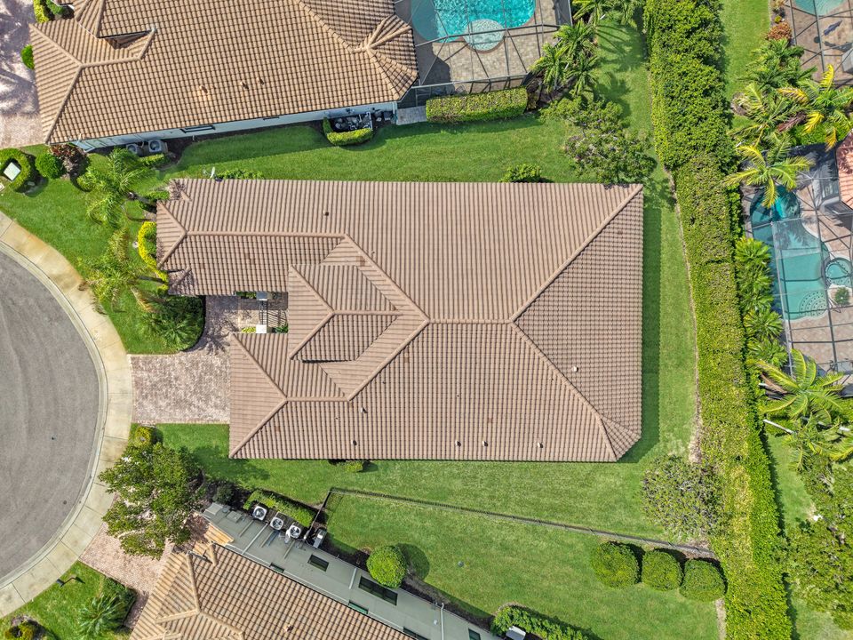 3927 Torrens Ct, Naples, FL 34119