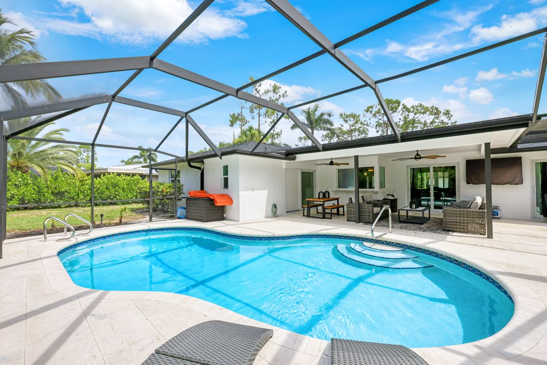 9949 Winchester Wood, Naples, FL 34109