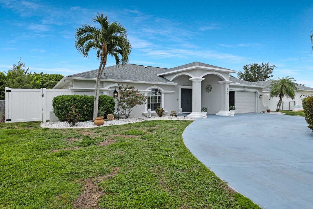 317 SE 18th Terrace, Cape Coral, FL 33990