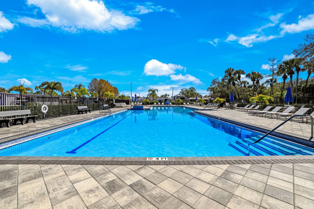 27570 Hoenie Dr, Bonita Springs, FL 34135