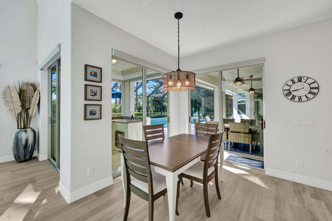 25011 Goldcrest Dr, Bonita Springs, FL 34134