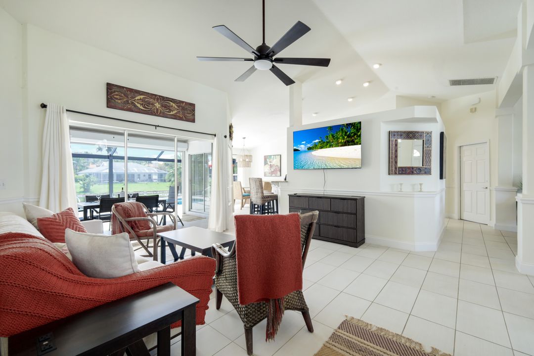 1058 SW 57th St, Cape Coral, FL 33914