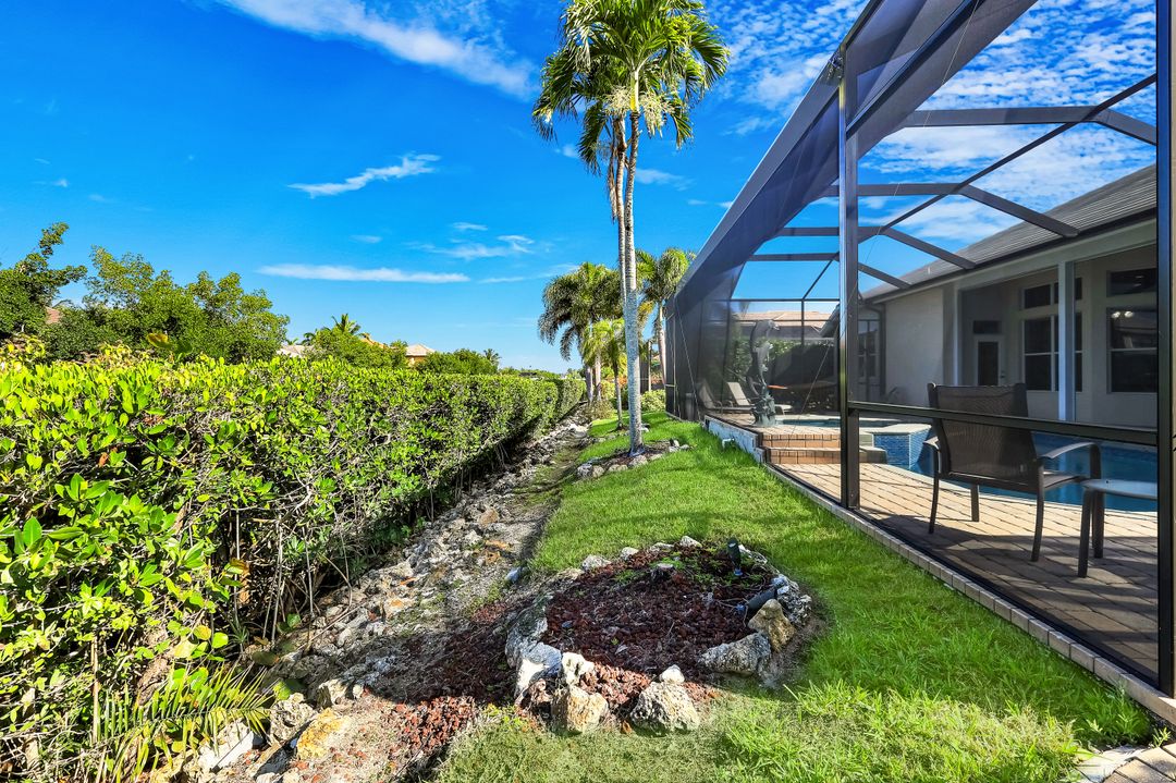 15930 Catalpa Cove Dr, Fort Myers, FL 33908