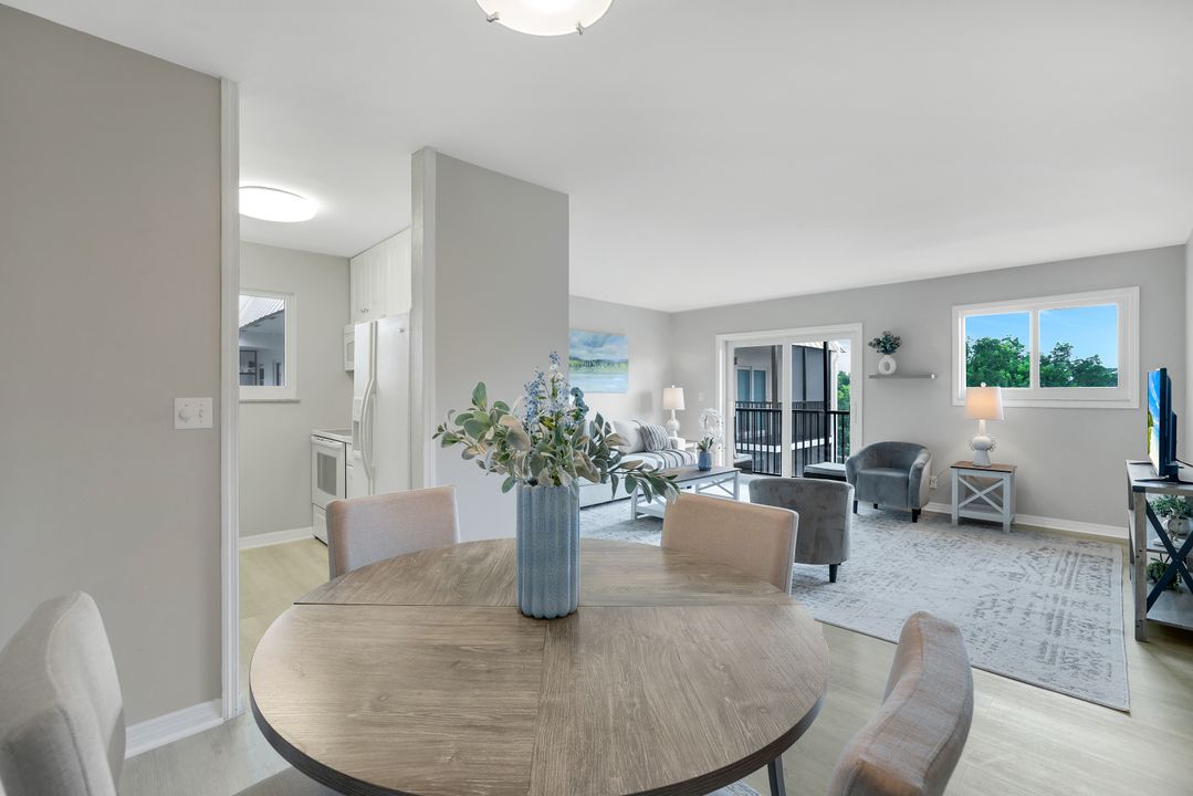 766 Central Ave #313, Naples, FL 34102