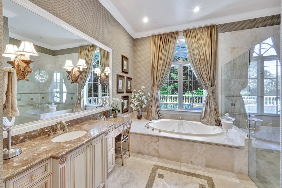 3118 Dahlia Way, Naples, FL 34105