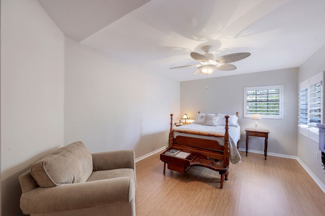 6320 Lexington Ct #202, Naples, FL 34110