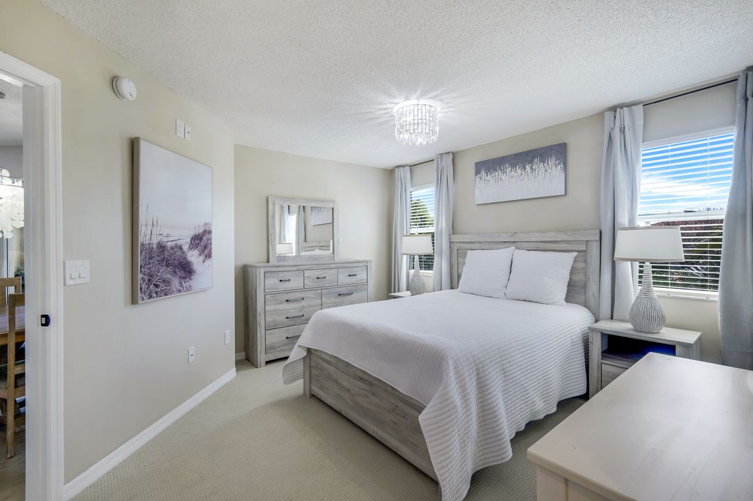 8940 Colonnades Ct E #731, Bonita Springs, FL 34135