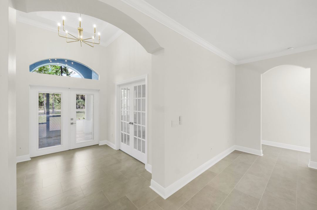 2180 12th Ave NE, Naples, FL 34120