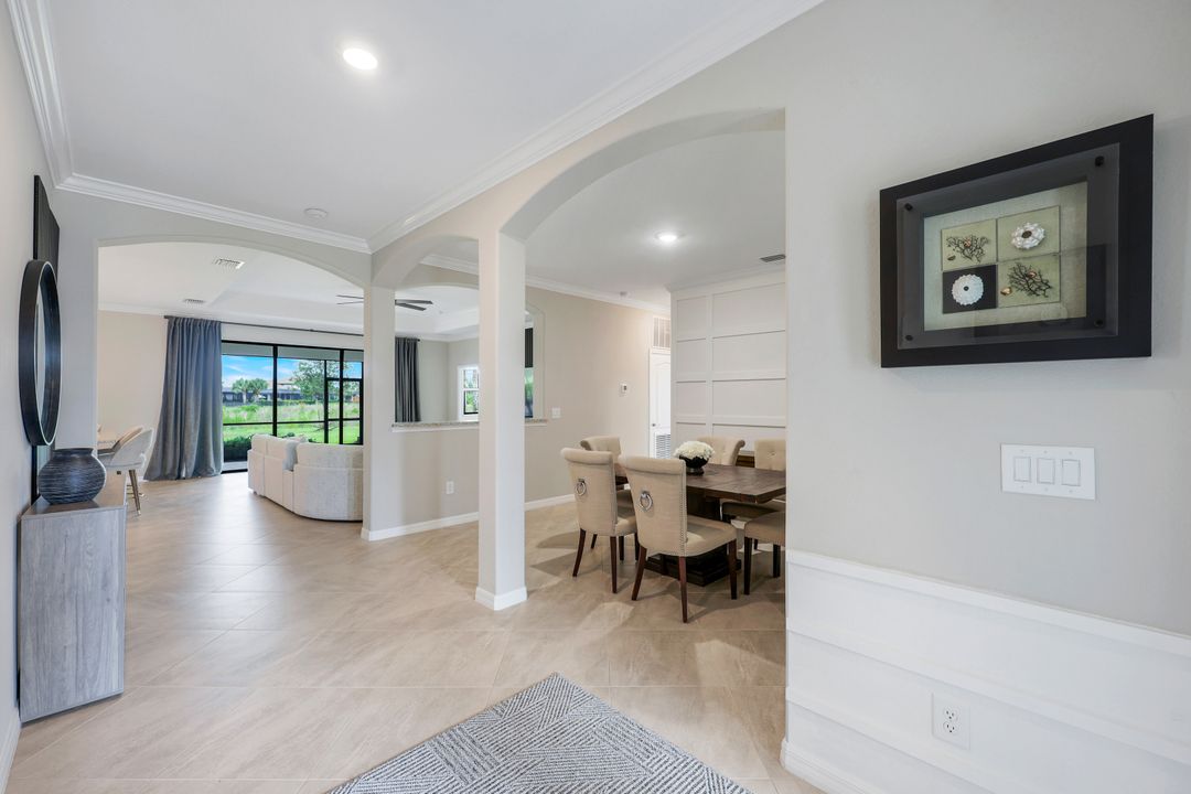 19302 Elston Wy, Estero, FL 33928