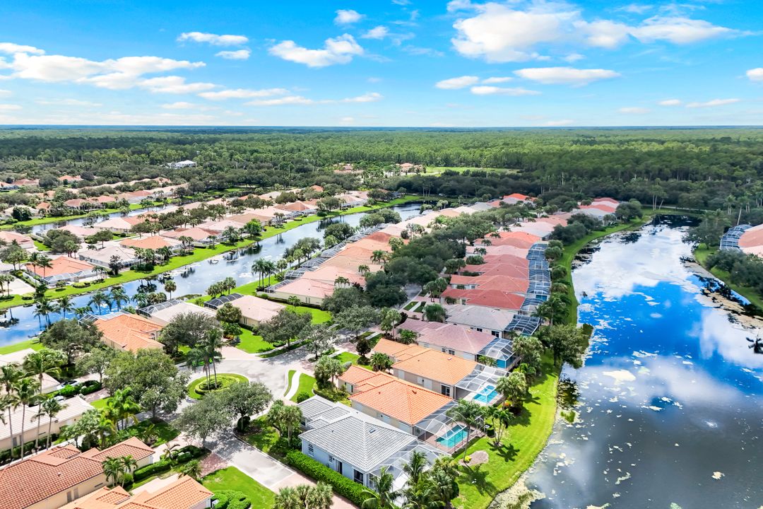 2984 Gilford Way, Naples, FL 34119