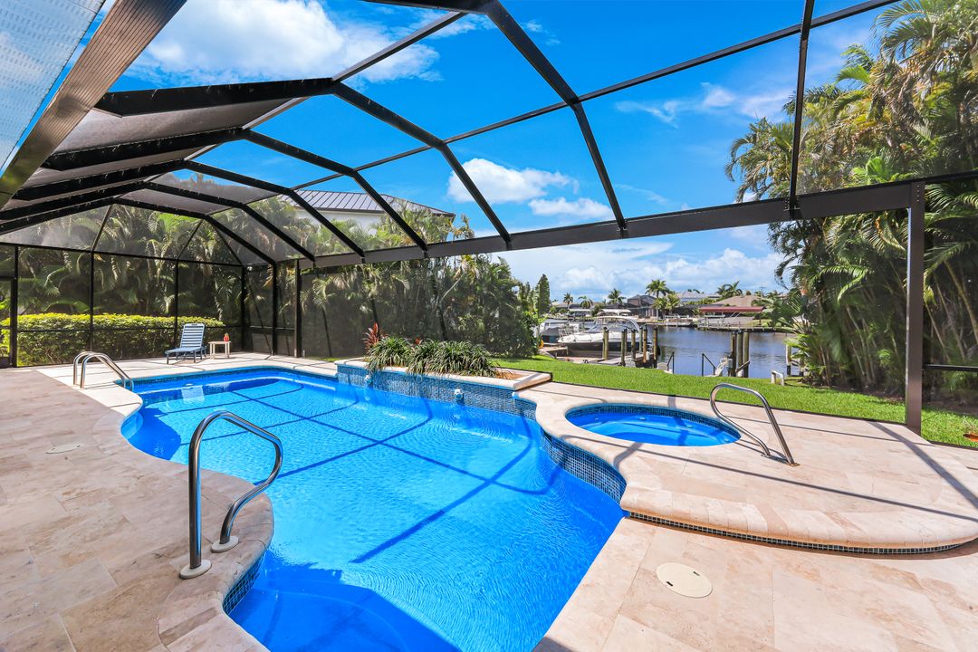 2819 El Dorado Pkwy W, Cape Coral, FL 33914