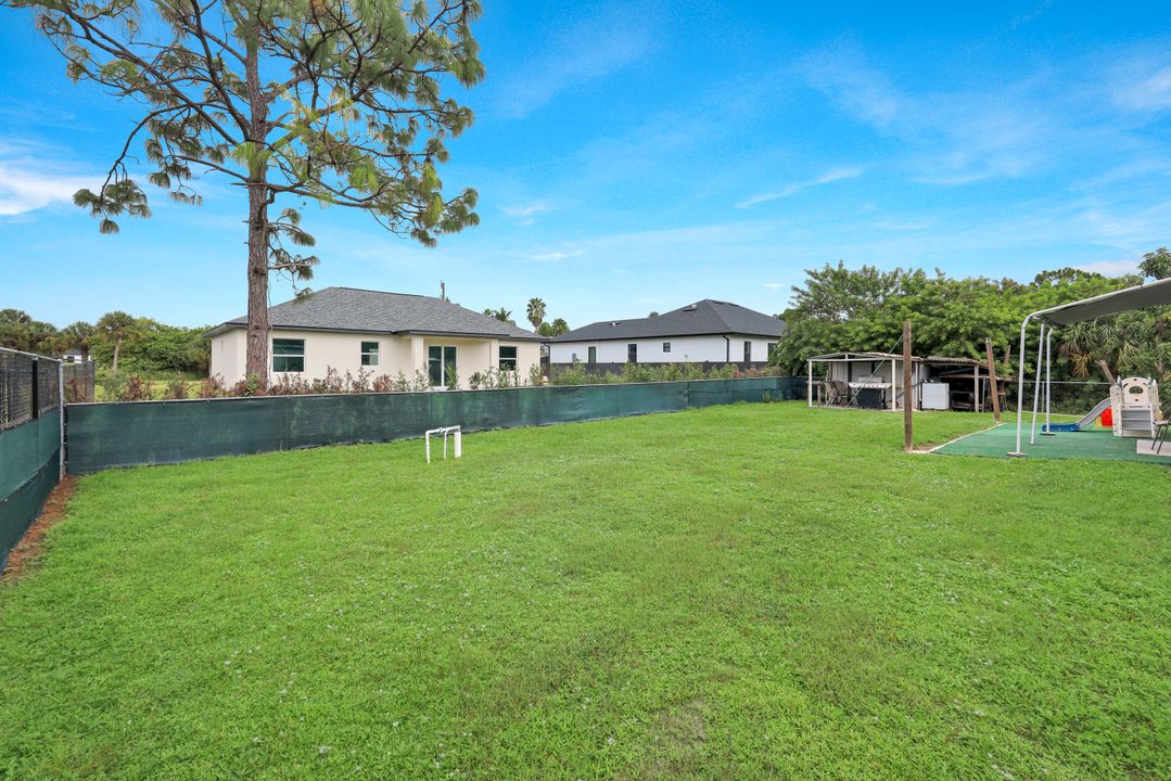 749 Chemstrand St E, Lehigh Acres, FL 33974