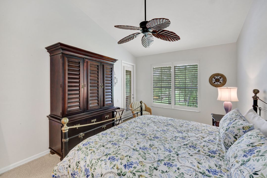 8275 Danbury Blvd #203, Naples, FL 34120