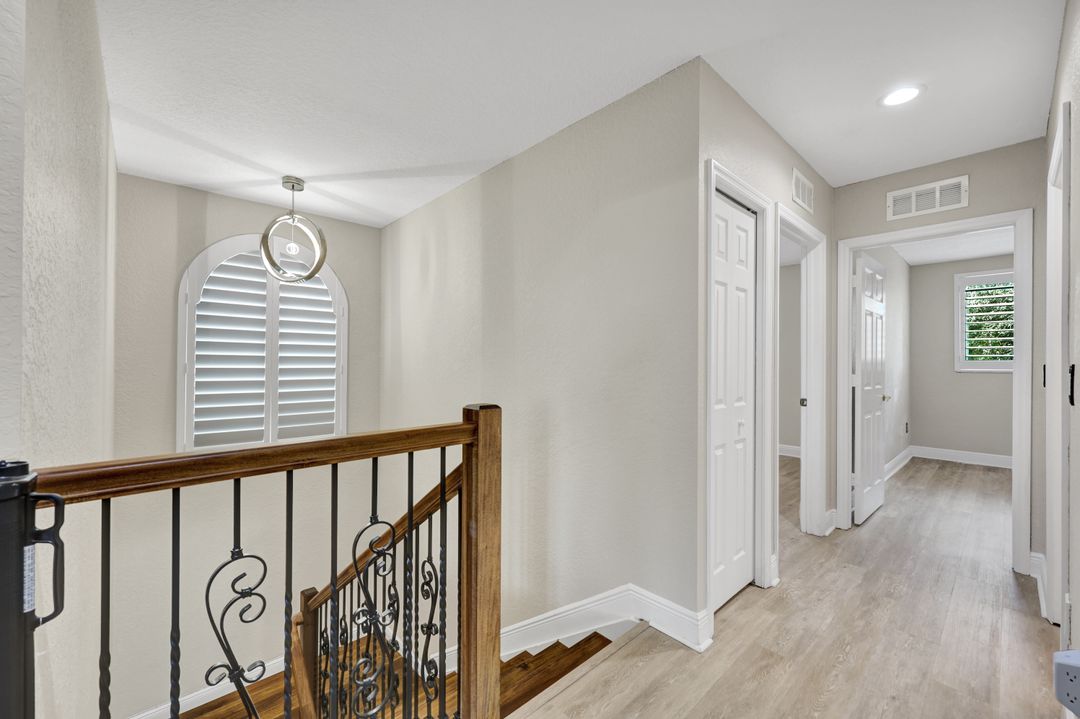 1764 Birdie Dr, Naples, FL 34120